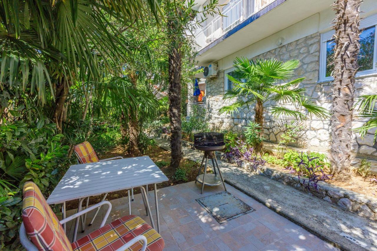 Apartments Danica ドラマリ エクステリア 写真